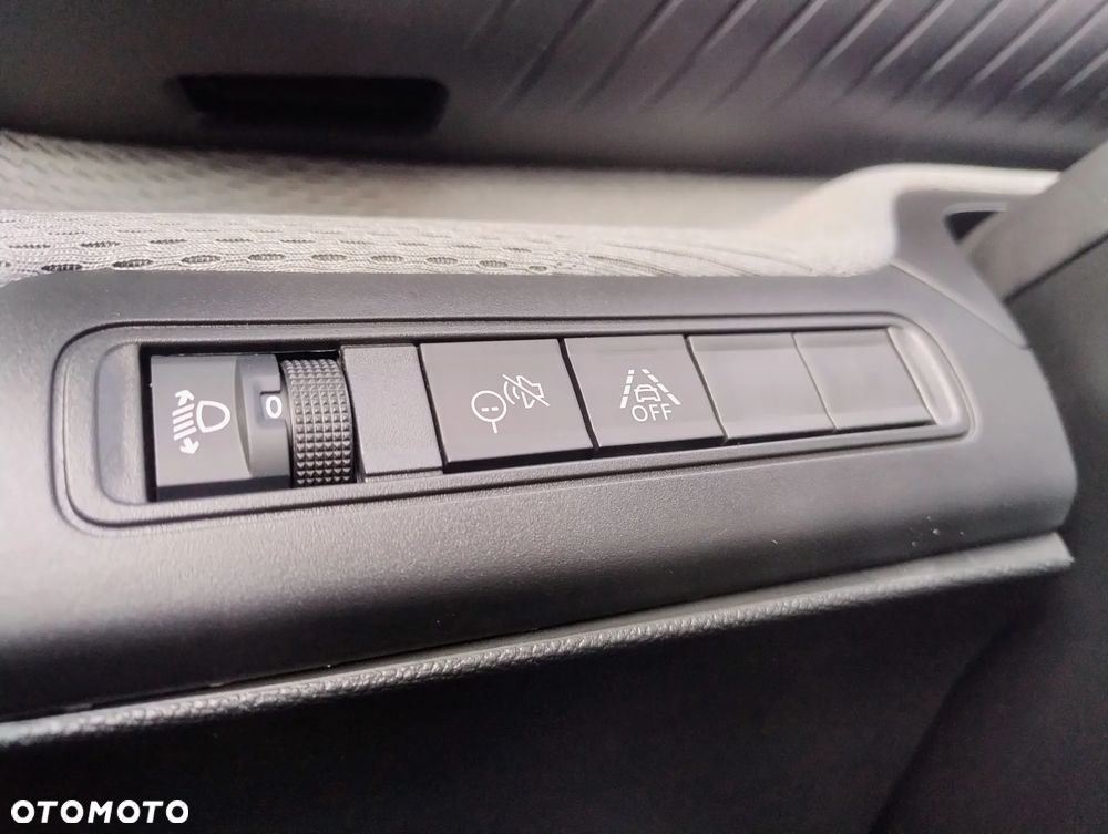 Citroën C3 1.2 mHEV Max - 19