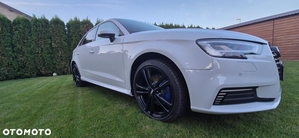 Audi A3 Sportback 1.4 TFSI e-tron S tronic - 25