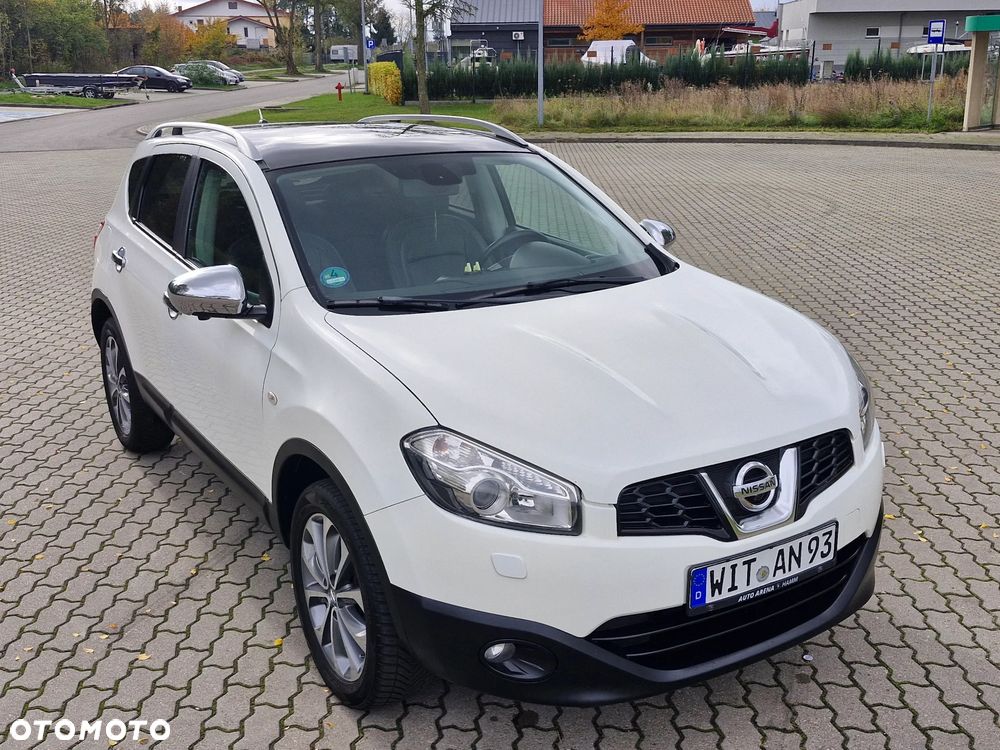 Nissan Qashqai 2.0 4 x 4 360 - 8