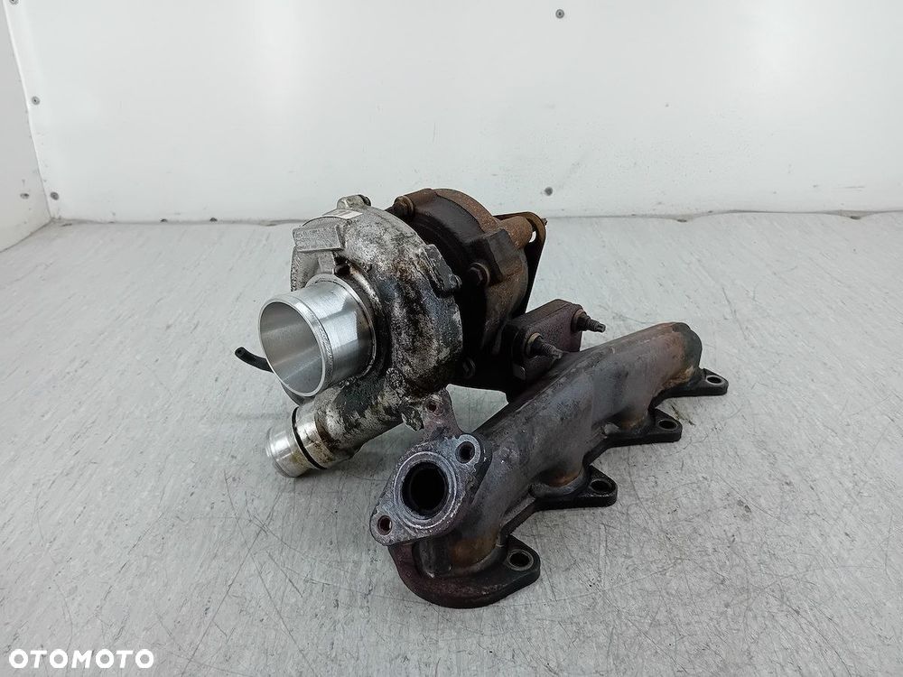 TURBINA Z KOLEKTOREM RENAULT LAGUNA III H8200347344  GTA1749V 2.0 DCI - 5