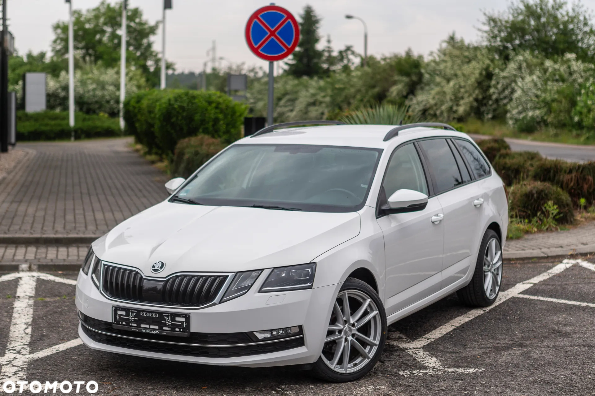 Skoda Octavia - 2