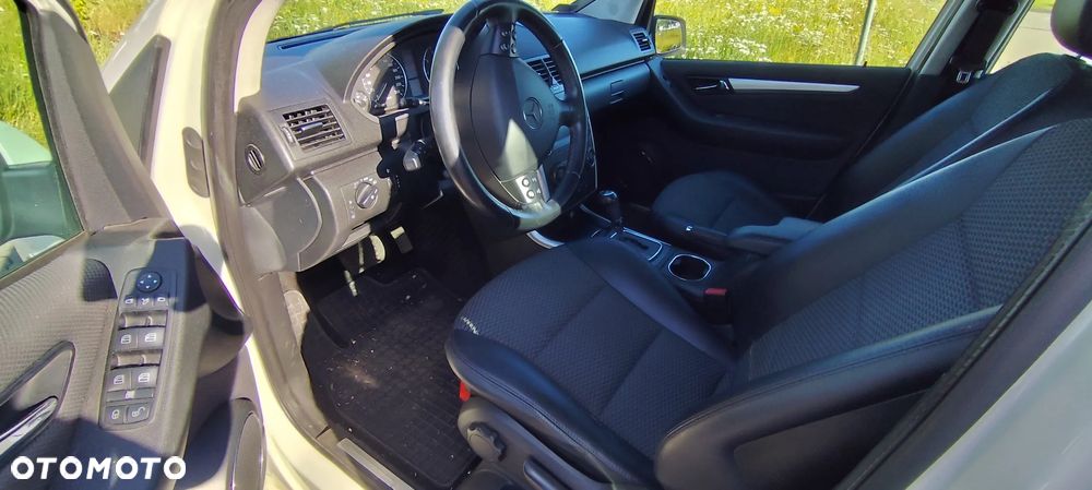 Mercedes-Benz Klasa A 160 Avantgarde EU5 - 9