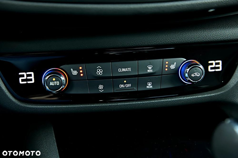 Opel Insignia 1.5 T GPF Elite S&S - 26