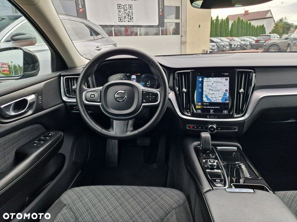 Volvo V60 T8 AWD Recharge Geartronic Inscription Expression - 19