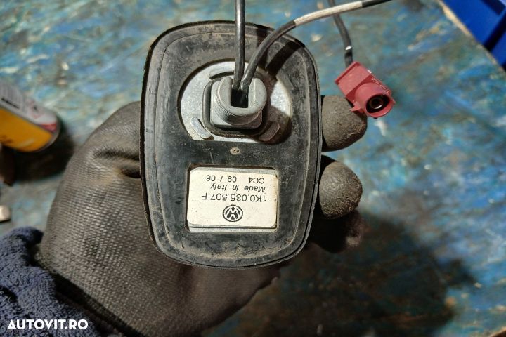 Antena radio 1K0035507F 1K0035507F Volkswagen VW Golf 5 [2003 - 2009] - 2