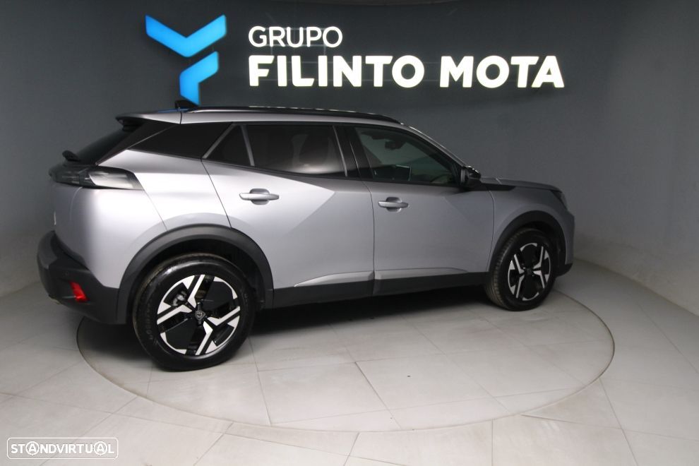 Peugeot 2008 1.2 PureTech Allure - 2