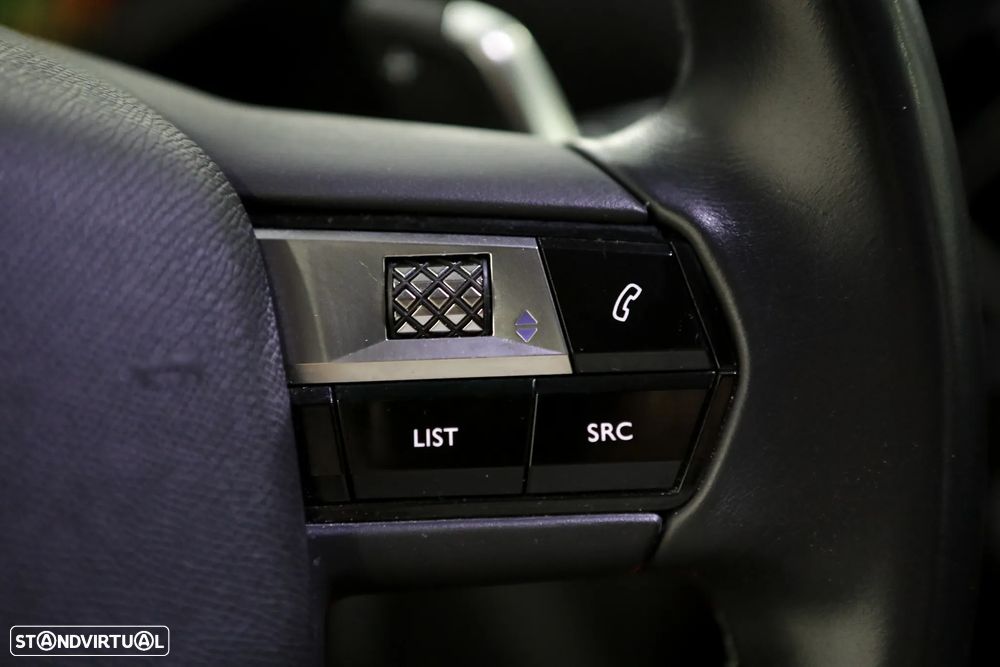 DS DS3 Crossback 1.5 BlueHDi Rivoli EAT8 - 23