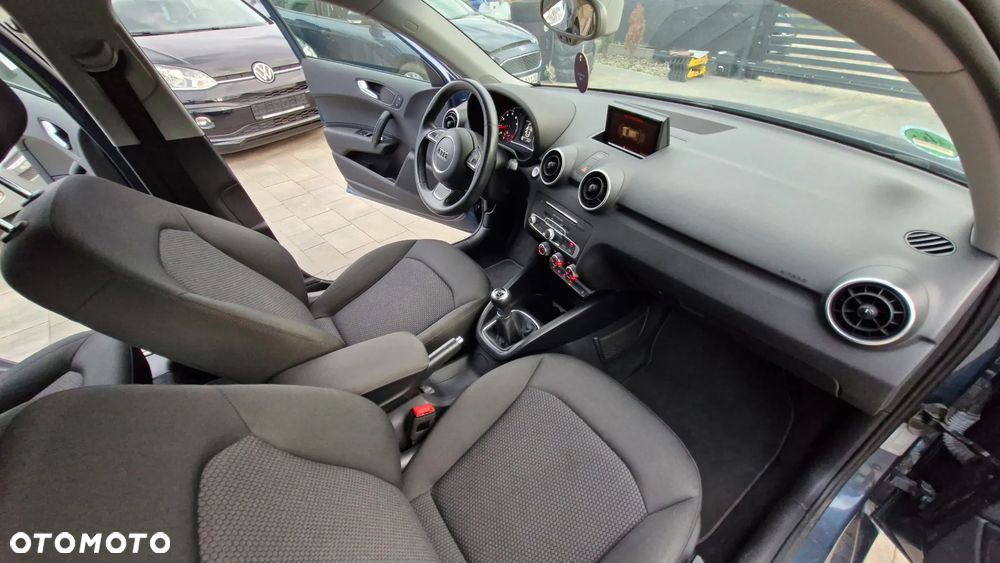 Audi A1 Sportback 1.4 TFSI design - 11