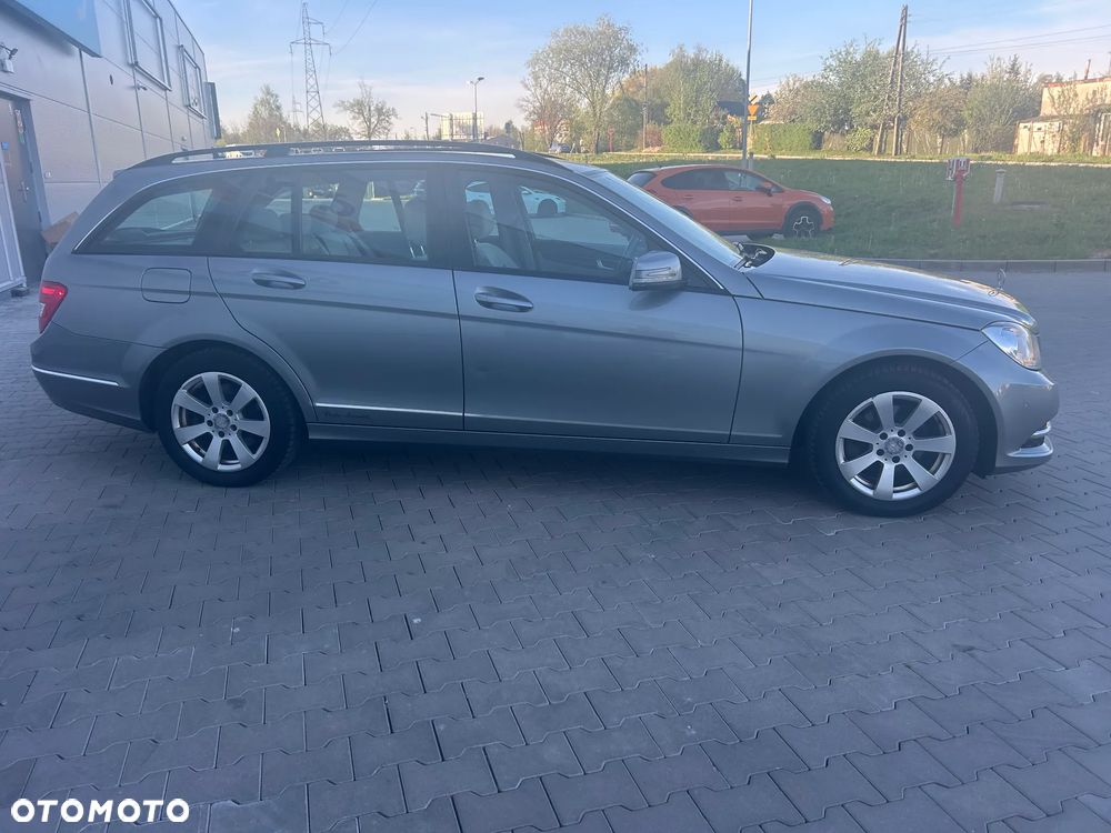 Mercedes-Benz Klasa C 200 (BlueEFFICIENCY) Elegance - 6