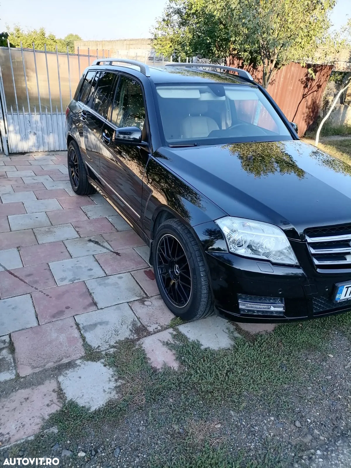 Mercedes-Benz GLK - 3
