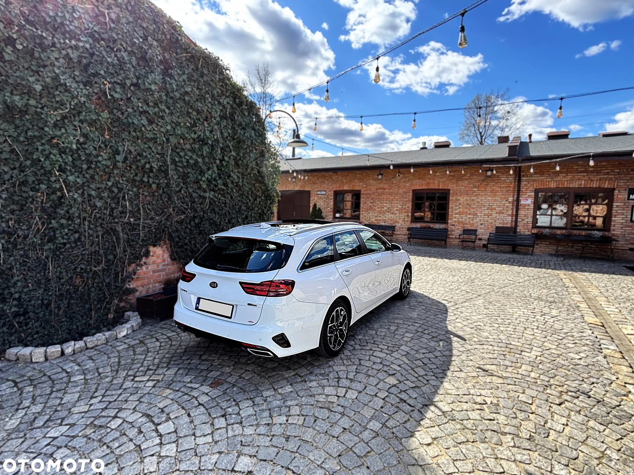 Kia Ceed SW 1.6 GDI DCT OPF Plug-in-Hybrid Platinum Edition - 2
