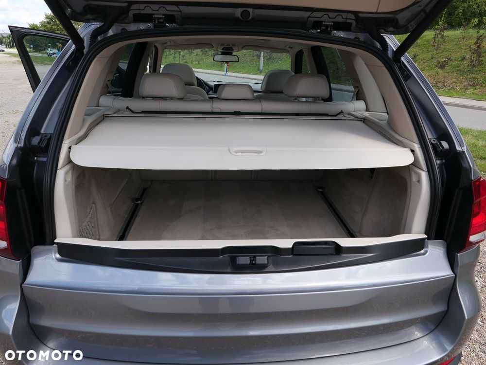 BMW X5 xDrive40d - 10