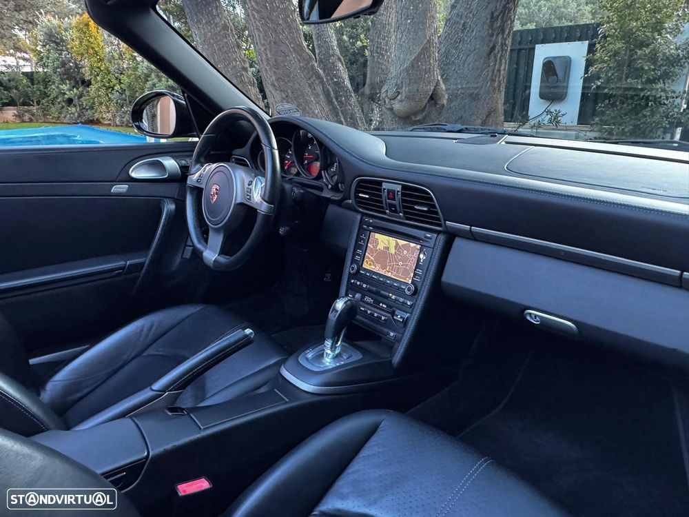 Porsche 911 Série F - 20