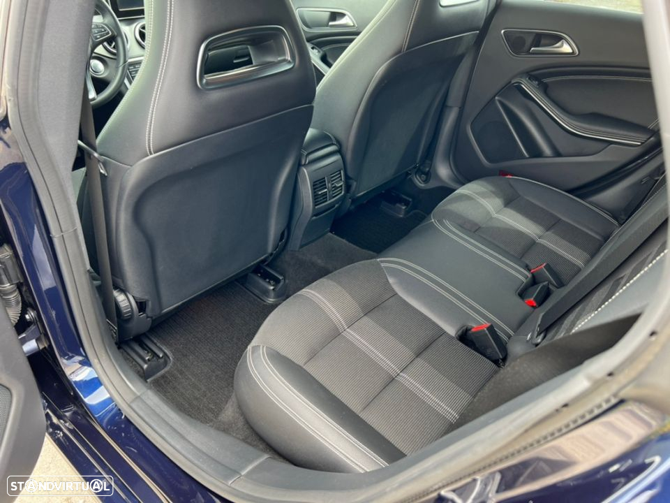 Mercedes-Benz CLA 200 d Shooting Brake Urban - 16