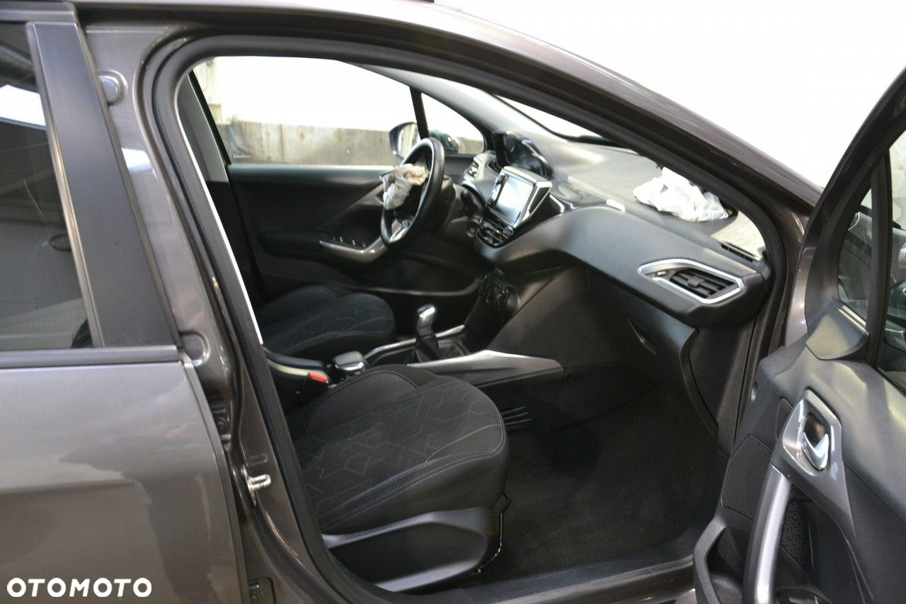Peugeot 2008 - 17