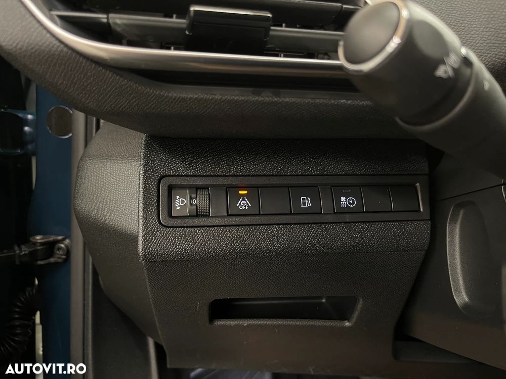 Peugeot 3008 Plug-In Hybrid 225 e-EAT8 Allure Pack - 29