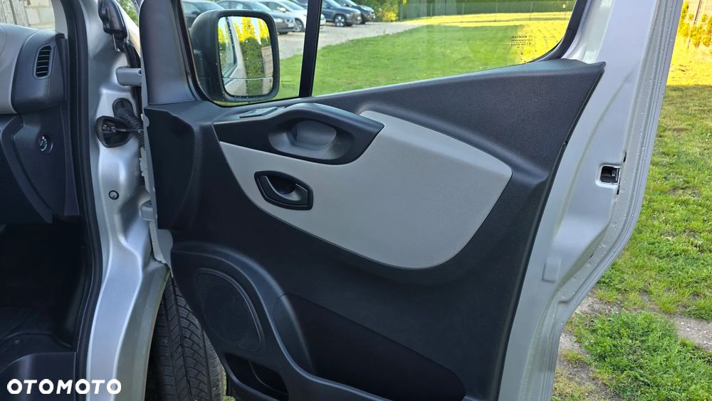 Renault Trafic - 31