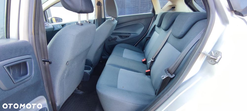 Ford Fiesta 1.6 TDCi DPF Gold X (SVP) - 10