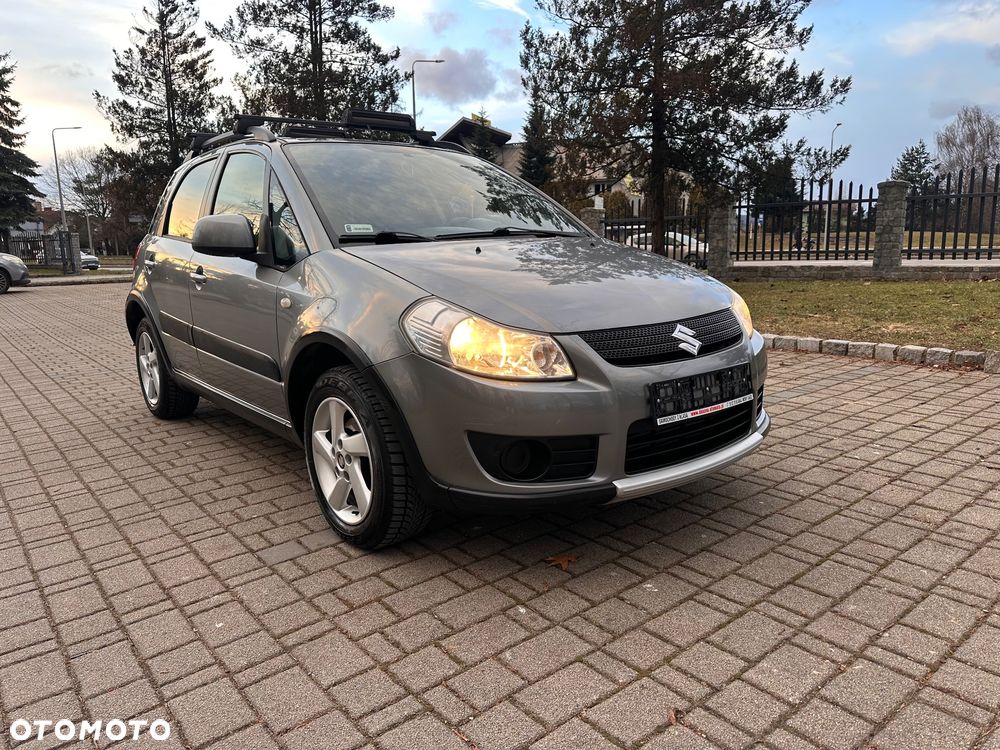 Suzuki SX4 - 4