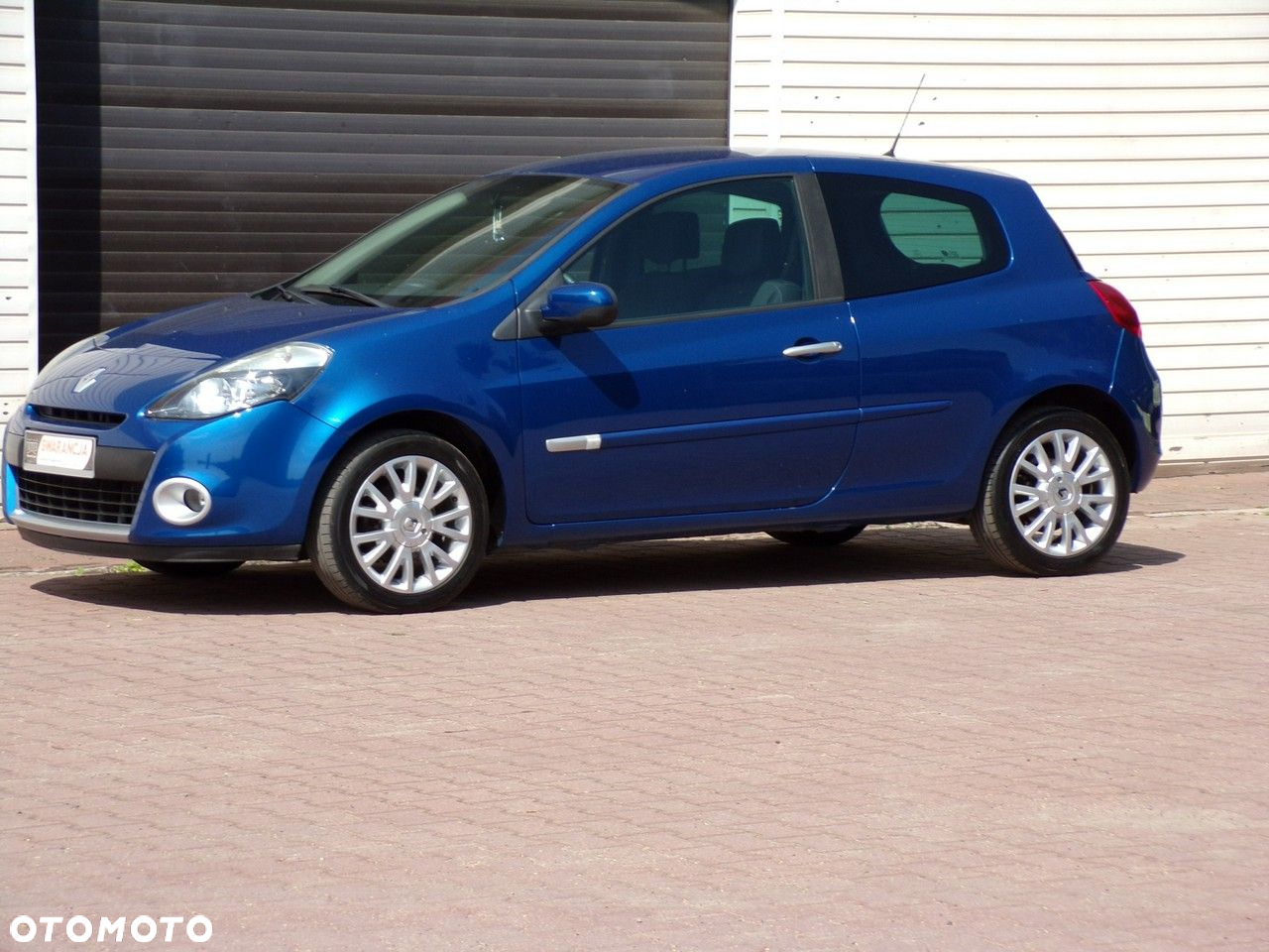Renault Clio - 9