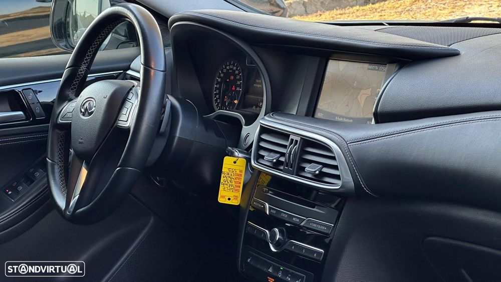 Infiniti Q30 1.5d DCT Business - 26