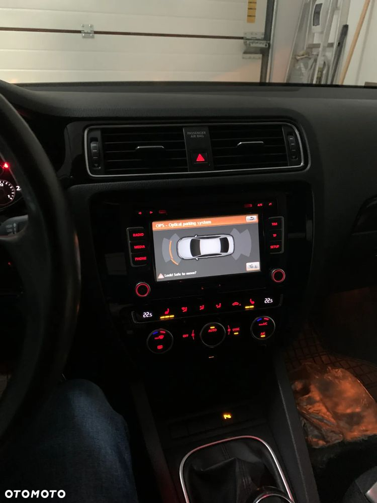 Volkswagen Jetta 1.4 TSI Comfortline - 17
