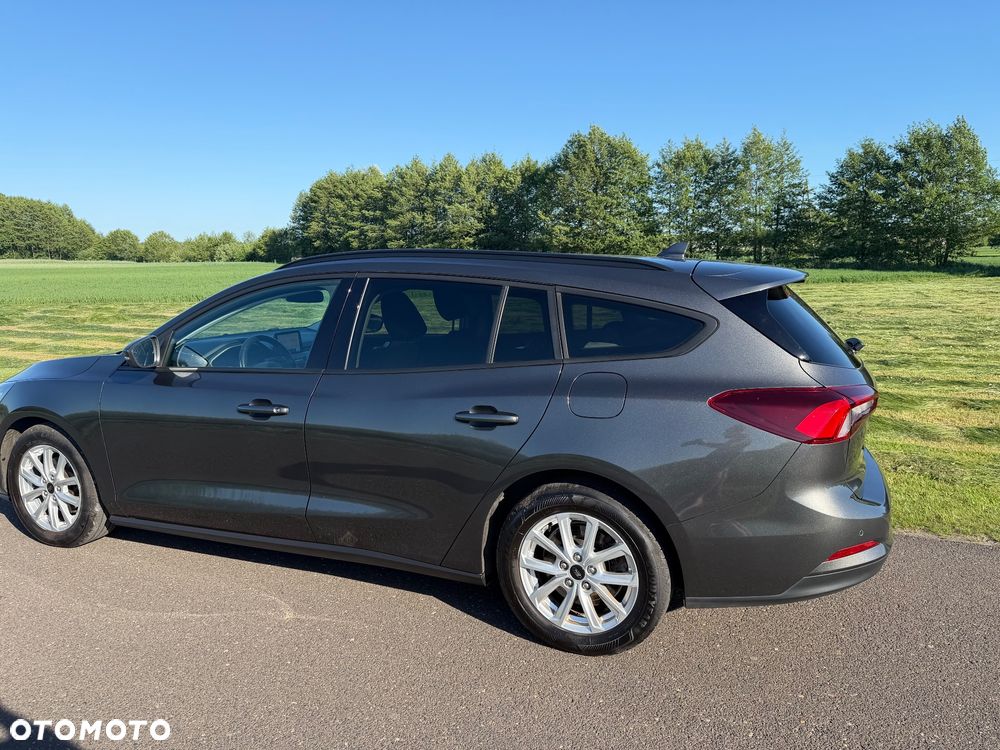 Ford Focus 1.5 EcoBlue Start-Stopp-System TITANIUM STYLE - 9