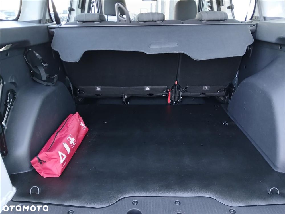 Dacia Dokker 1.5 dCi Laureate - 12