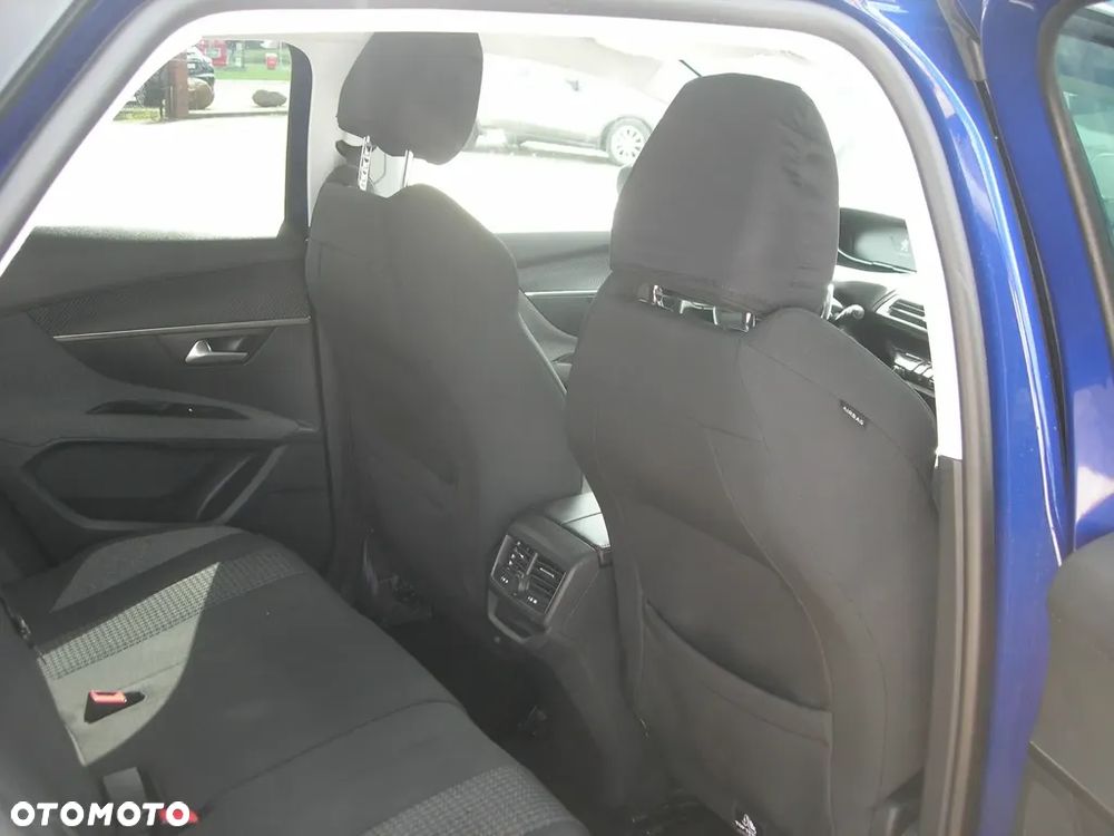 Peugeot 3008 - 18