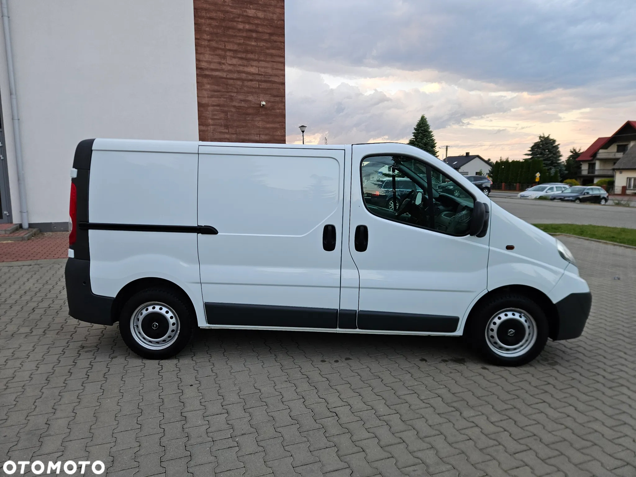 Opel VIVARO - 7