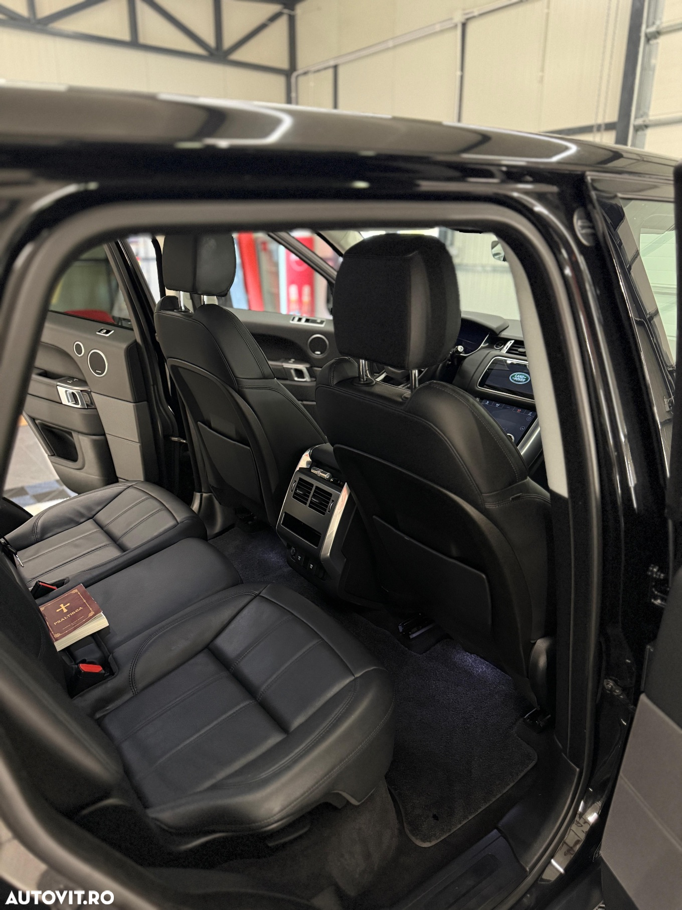 Land Rover Range Rover Sport - 8