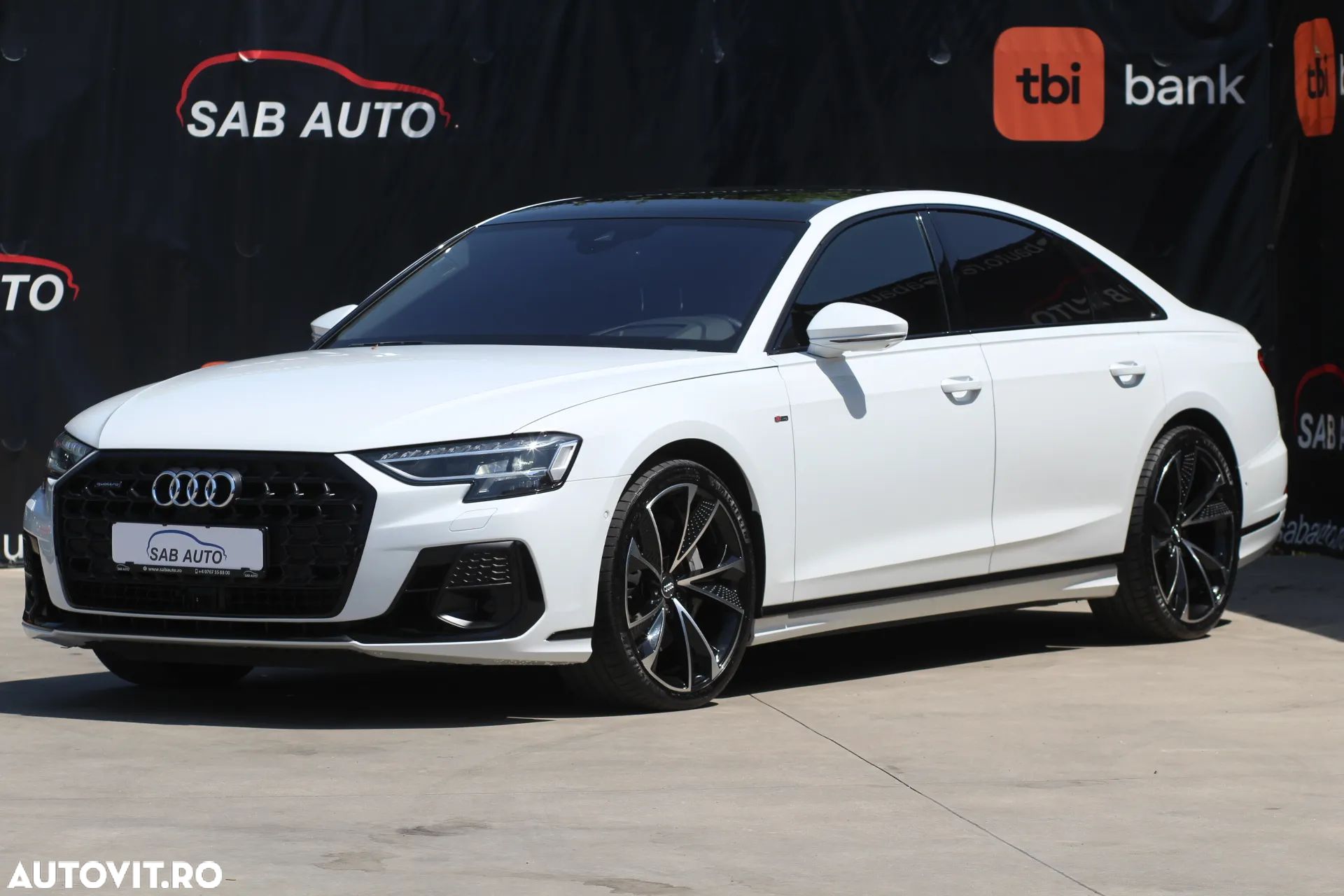Audi A8 55 TFSI quattro Tiptronic MHEV - 1