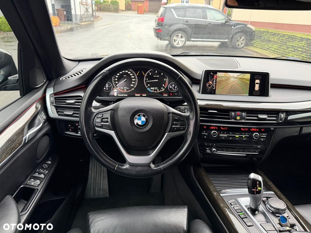 BMW X5 xDrive30d - 13