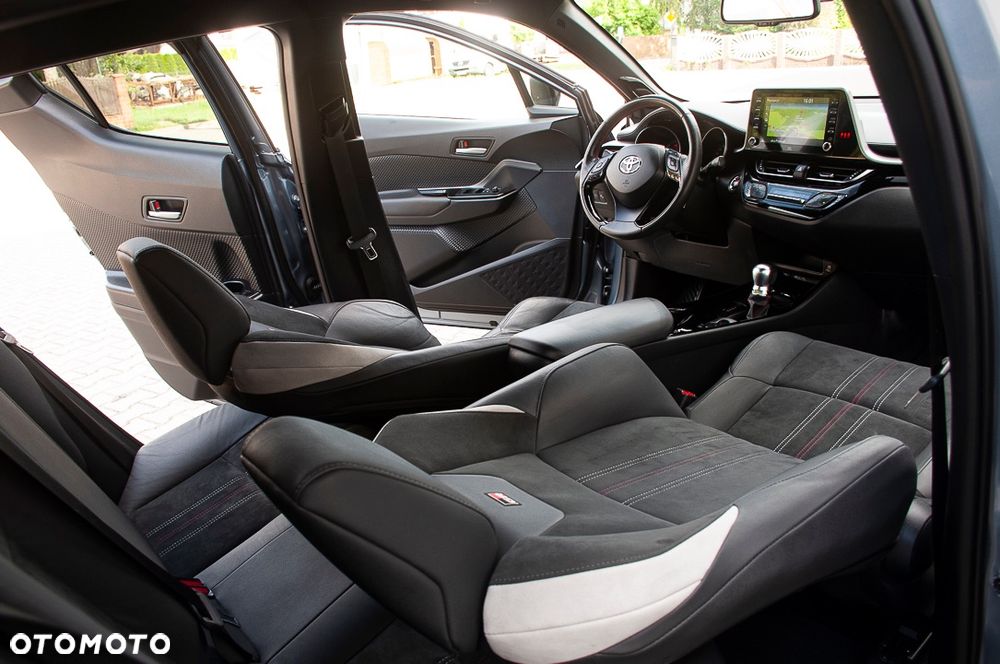Toyota C-HR 1.2 T Prestige CVT - 9