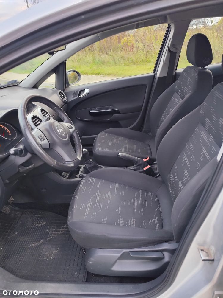 Opel Corsa 1.4 16V Enjoy - 7