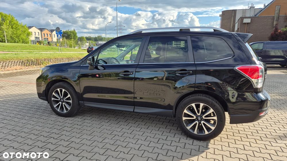 Subaru Forester 2.0 XT Platinum Lineartronic - 7