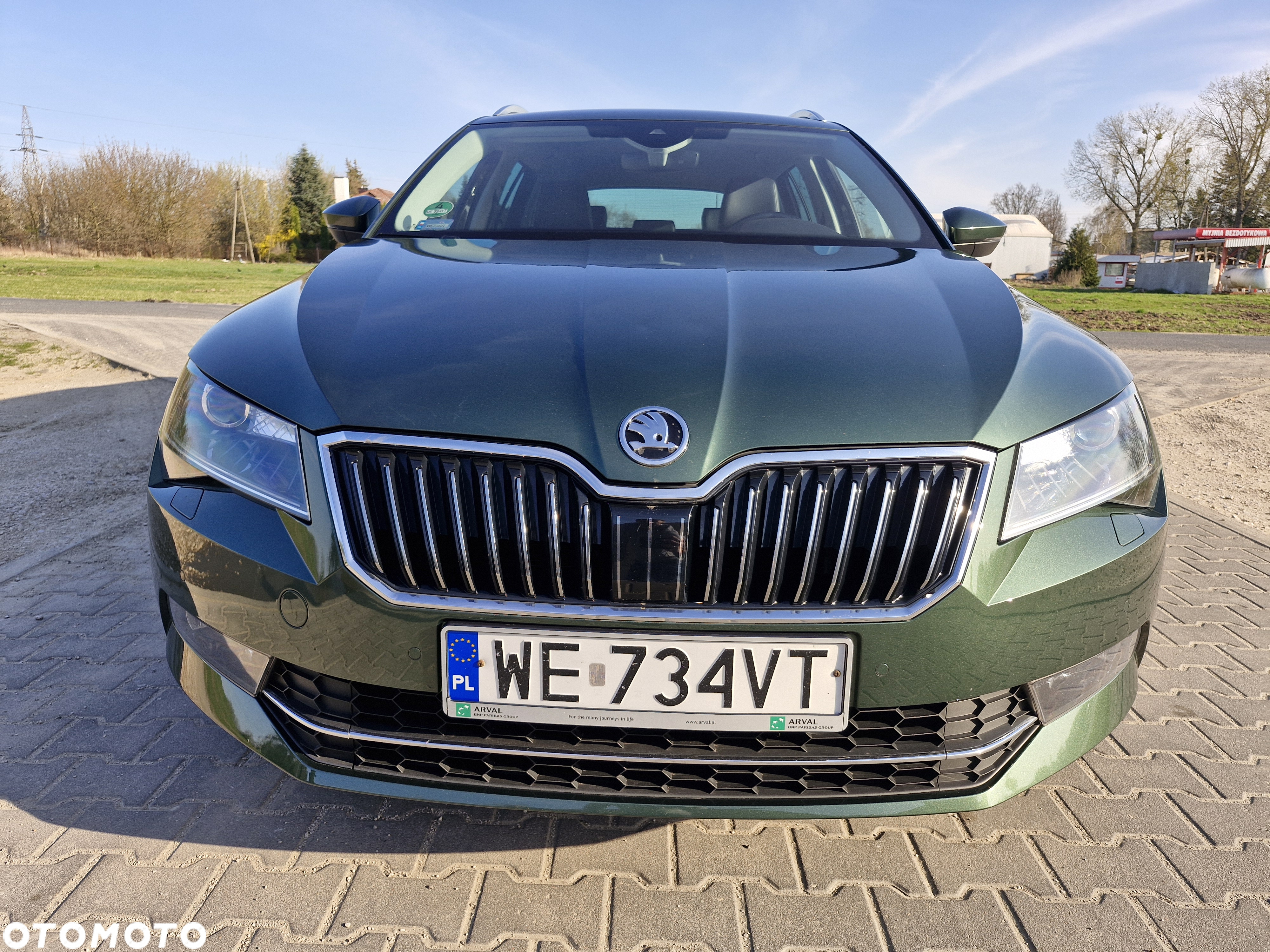 Skoda Superb 2.0 TDI SCR Style DSG - 23