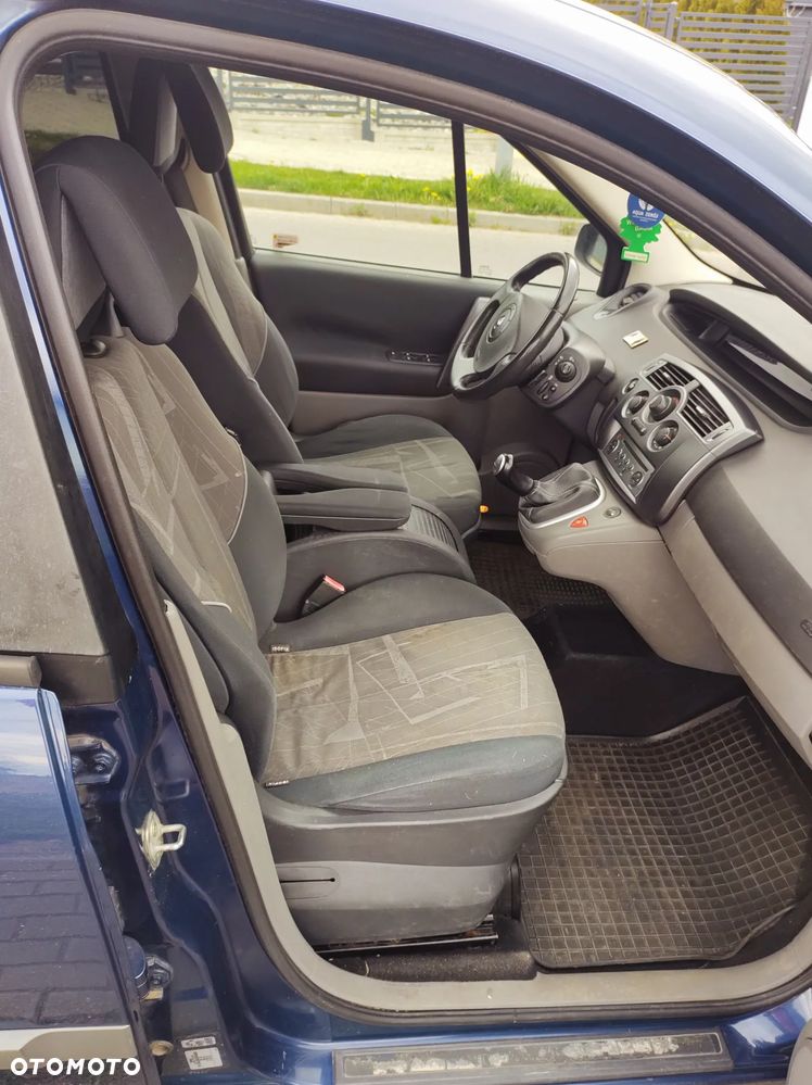 Renault Scenic 1.6 16V Authentique - 7