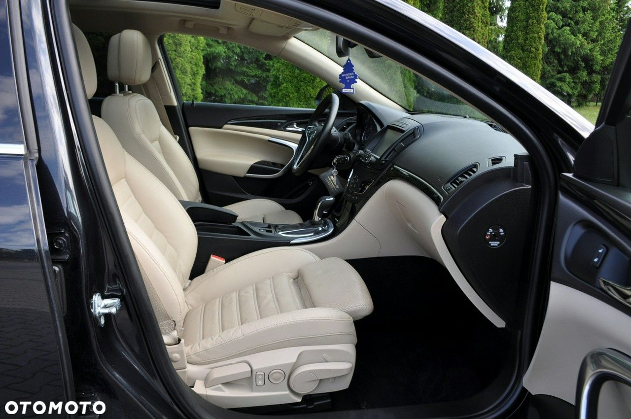 Opel Insignia - 17