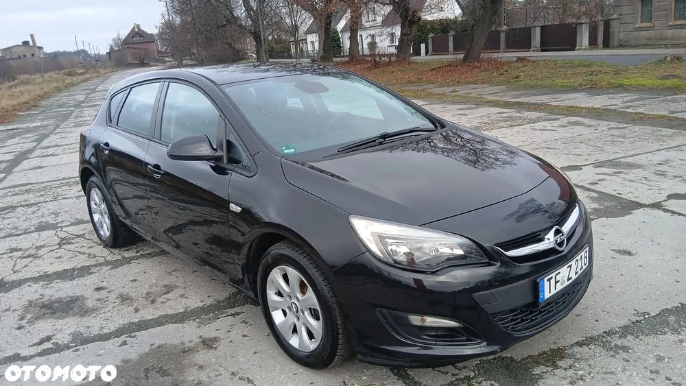 Opel Astra - 4