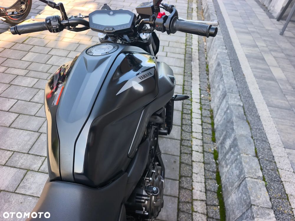 Yamaha MT - 29