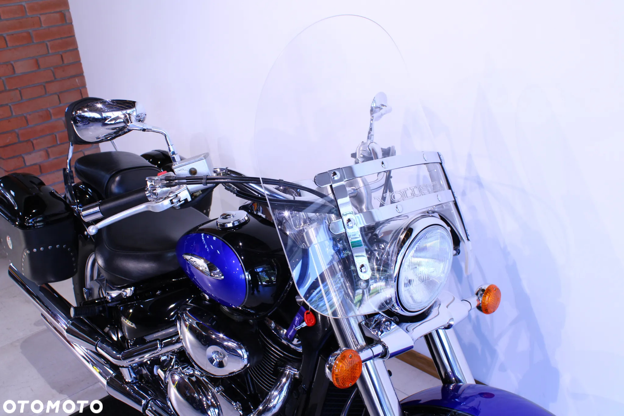 Suzuki VL 800 Volusia - 13