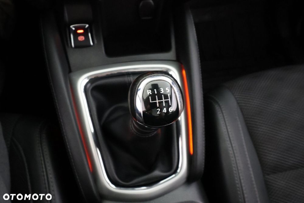 Nissan Qashqai 1.6 DIG-T 360 - 19