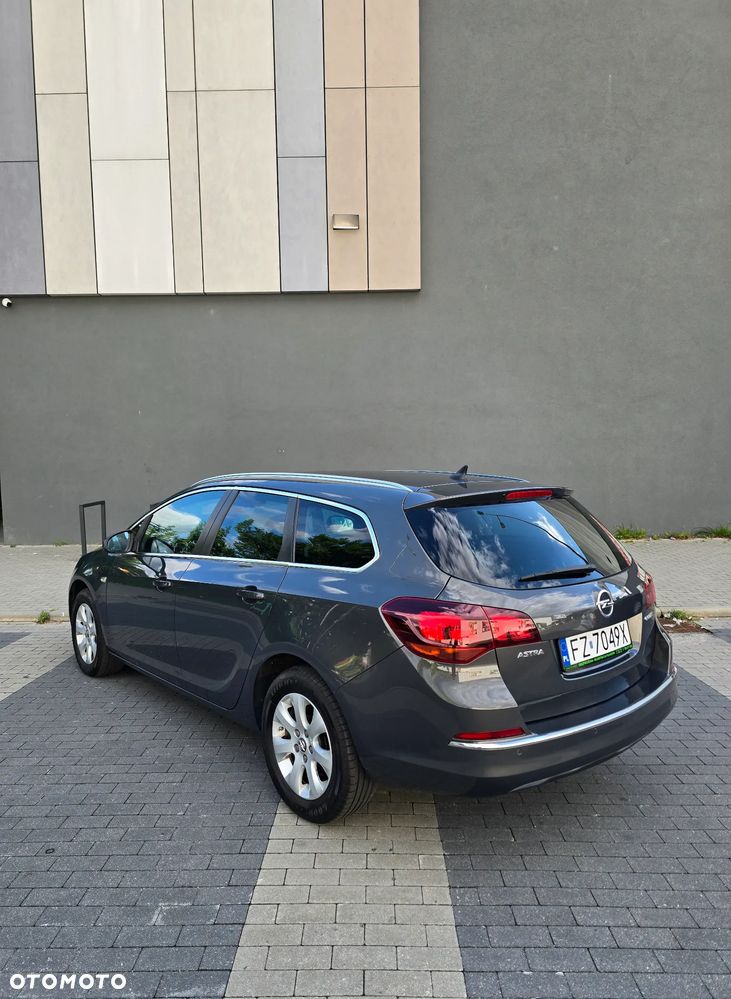Opel Astra 1.6 CDTI Sport - 22