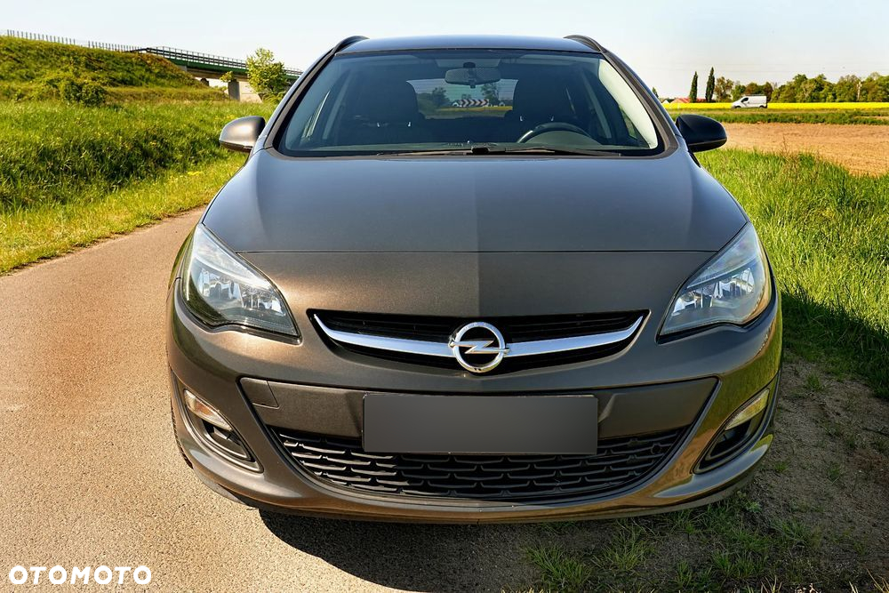 Opel Astra 1.4 Turbo Edition Sport - 11