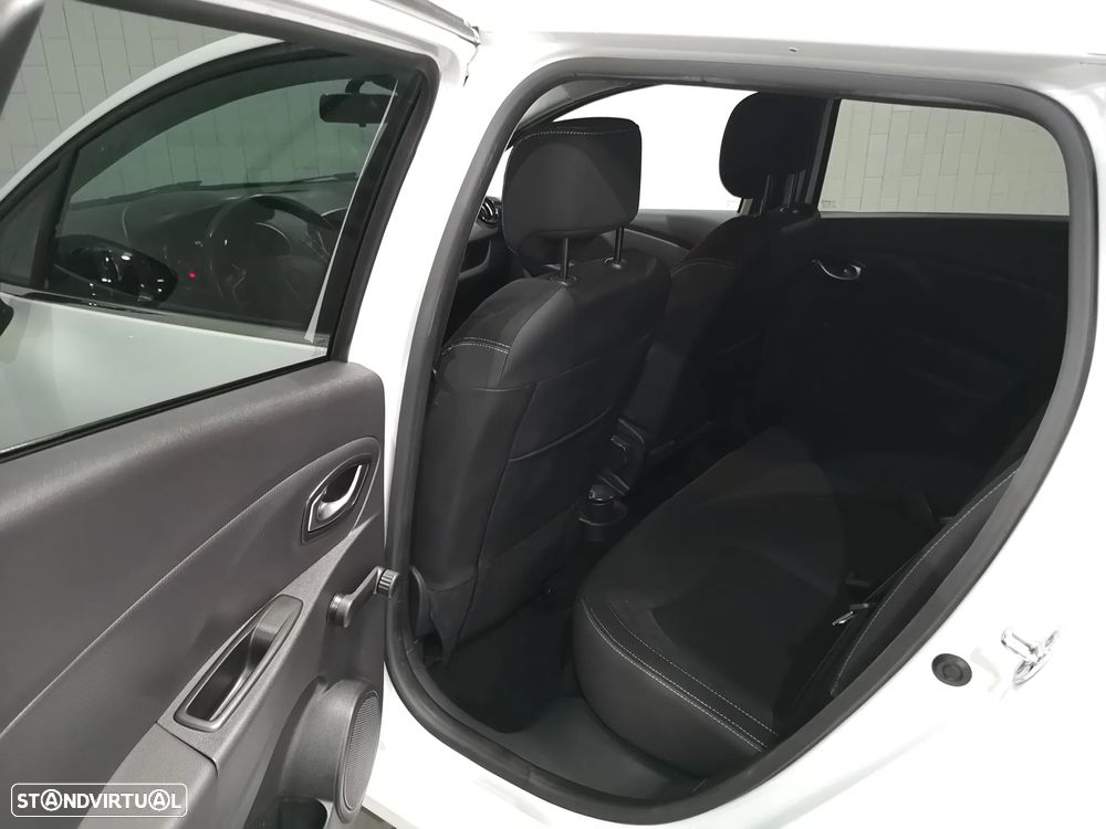 Renault Clio 1.5 dCi Limited - 16