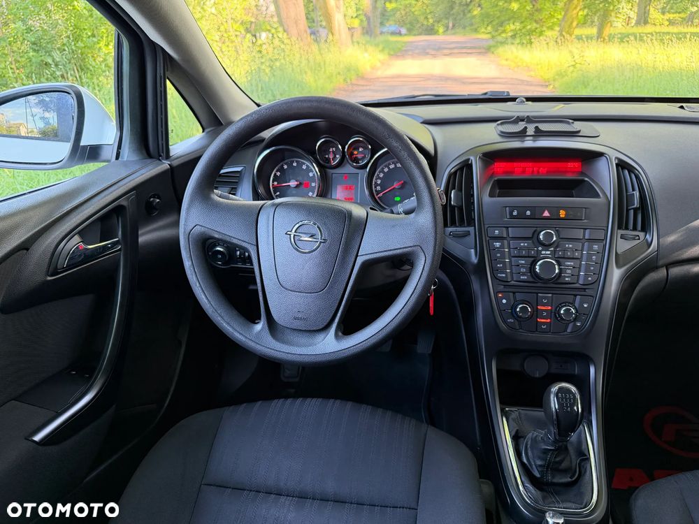 Opel Astra 1.6 ecoFLEX Start/Stop - 21