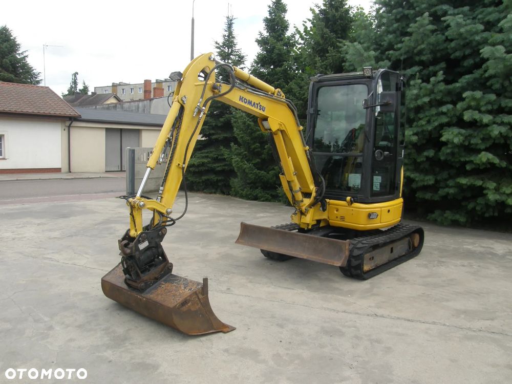 Komatsu PC26MR-3 2018rok szybkozłącze uchylne hydrauliczne sprowadzona - 14