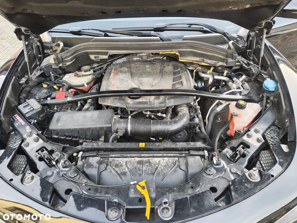 Alfa Romeo Stelvio 2.0 Turbo 16V AT8-Q4 Ti - 18