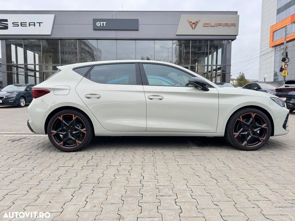 Cupra Leon 1.5 eTSI DSG MHEV - 12